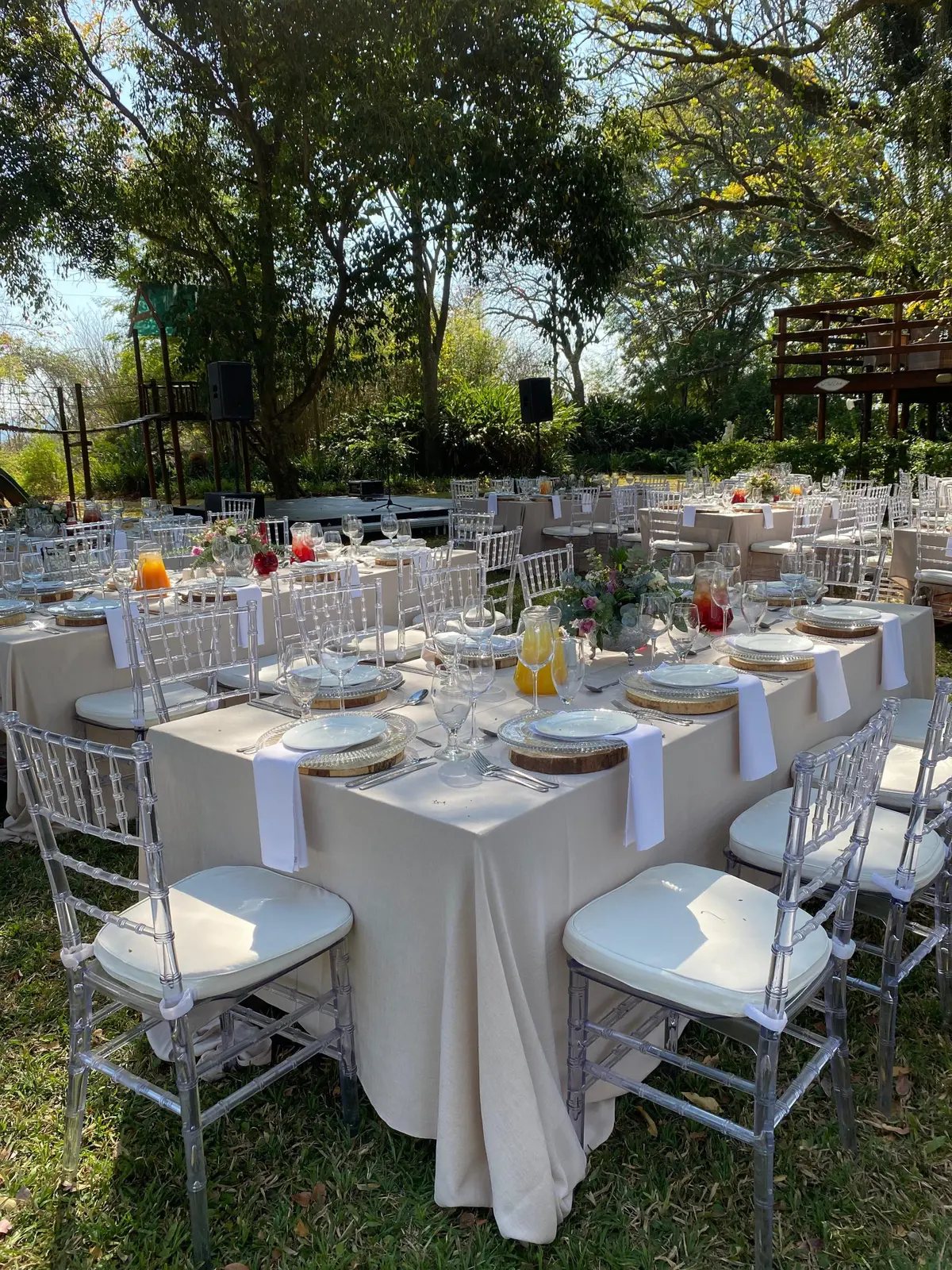Outdoor event setting in the Nut Grove gardens