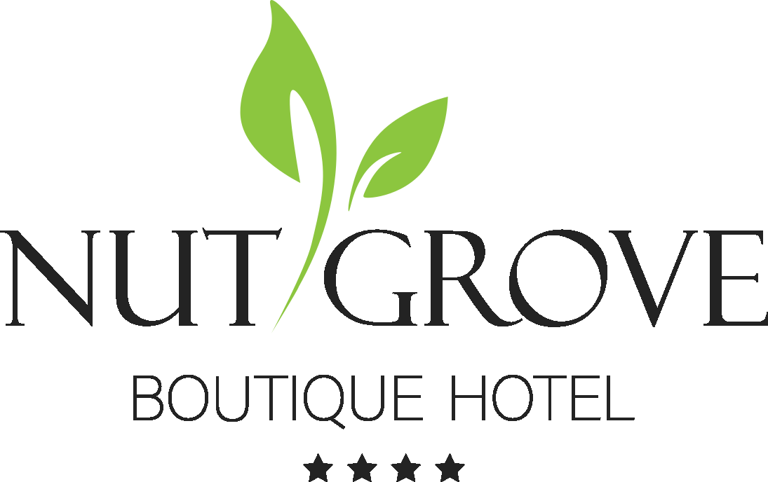 Nut Grove Manor