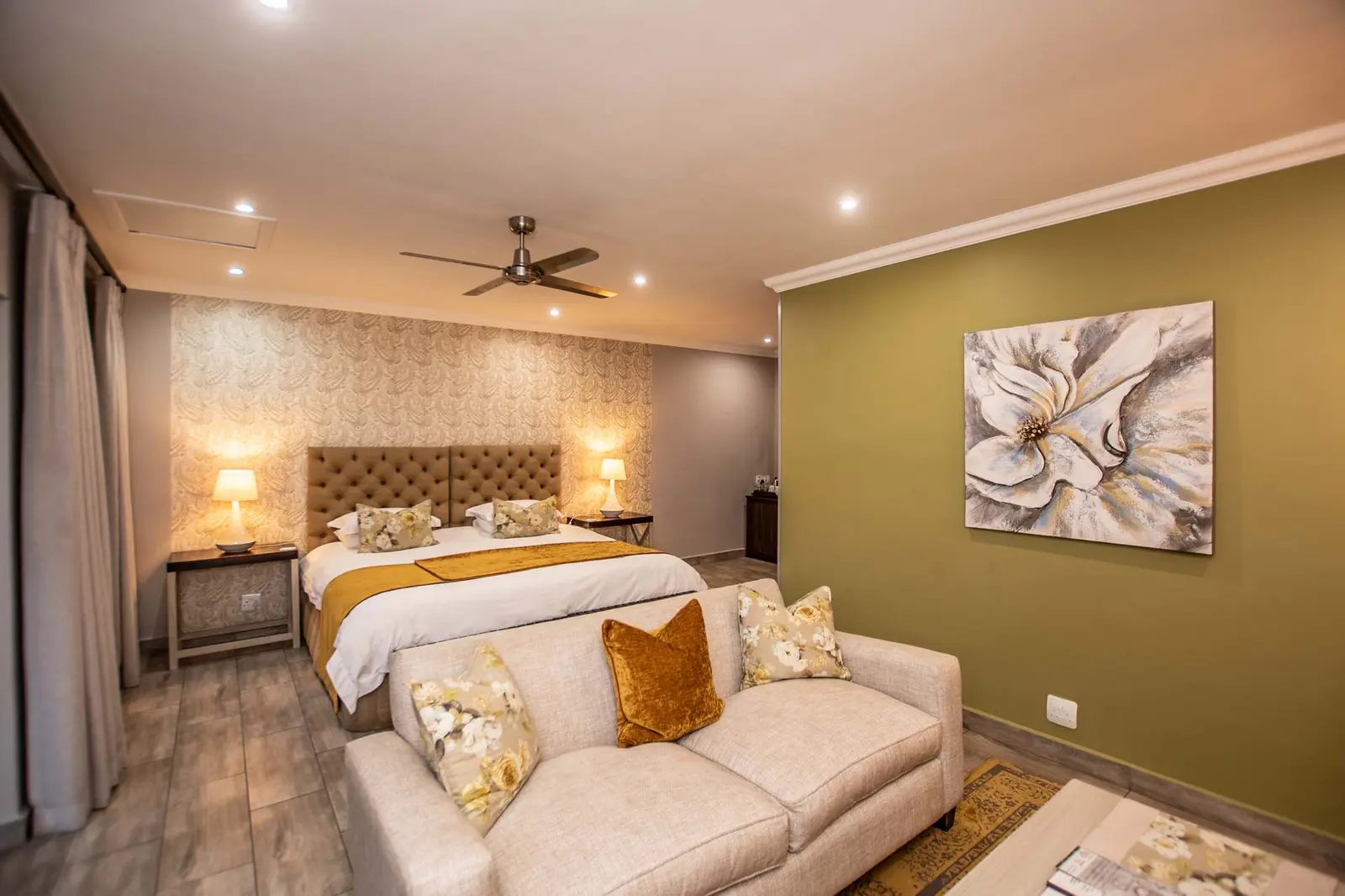 Magnolia Luxury Suite